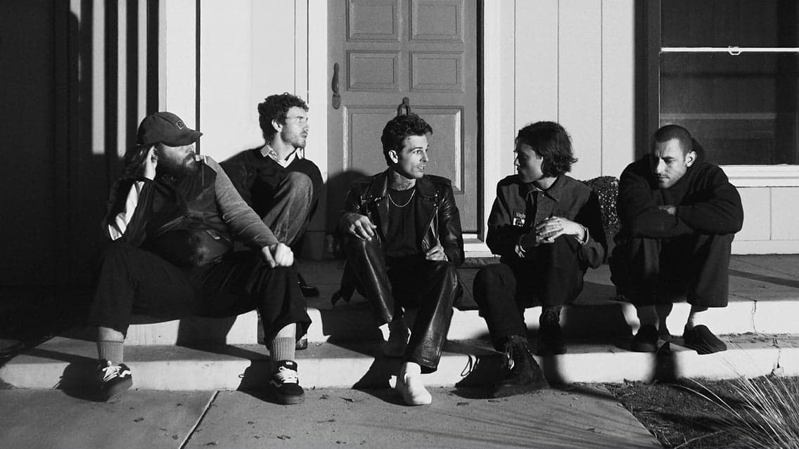 The Neighbourhood THE WOURLD TOUR